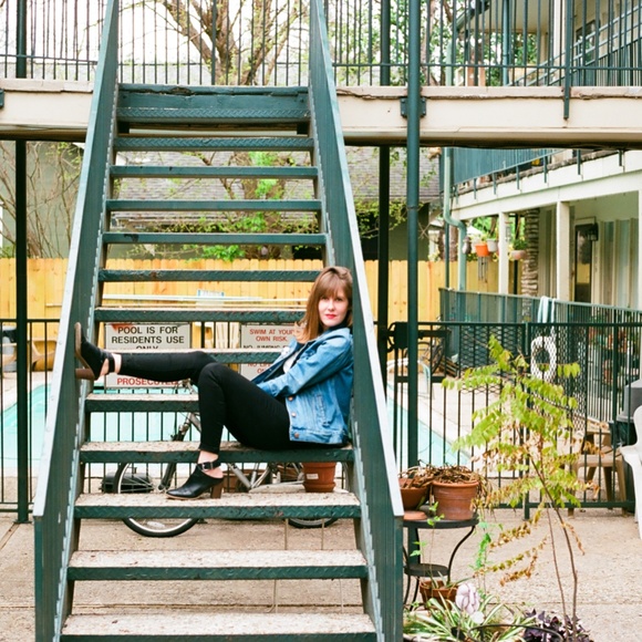 Meet your Posher, Jordan - Picture 3 of 4